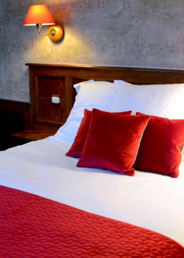 Coq Hotel 몽트뢰유쉬르메르 외부 사진