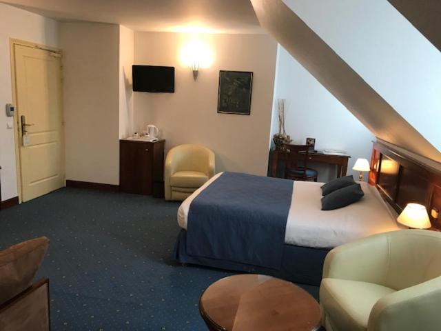 Coq Hotel 몽트뢰유쉬르메르 외부 사진